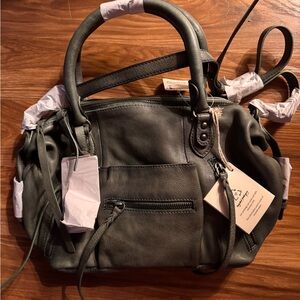 Free people baby Emerson leather purse (sage) NWT ♥️